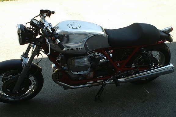 CafeRacerAlex-03.jpg 